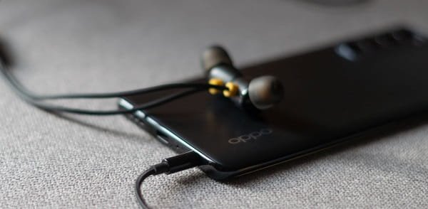 Earphone Not Working